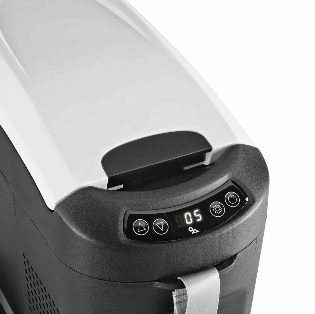 OFF-Indel-B-TB18-18L-Portable-Refrigerator-2.webp